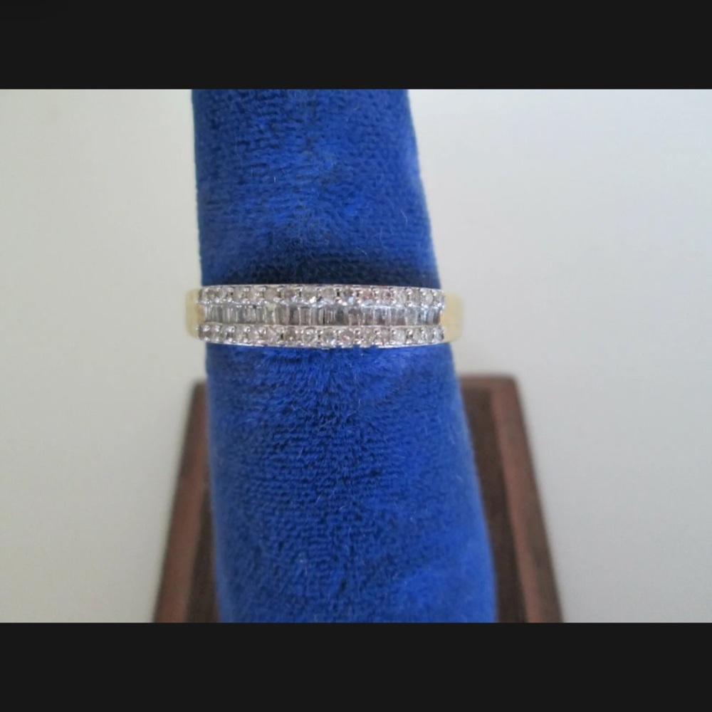 GOLD PLATED DIAMOND RING SIZE 8 - Picture 6 of 6